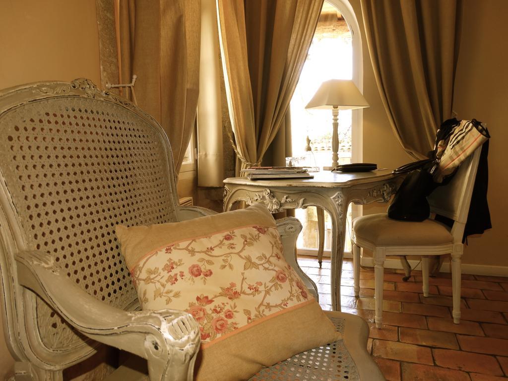 Un Patio En Luberon Bed & Breakfast Ansouis ห้อง รูปภาพ