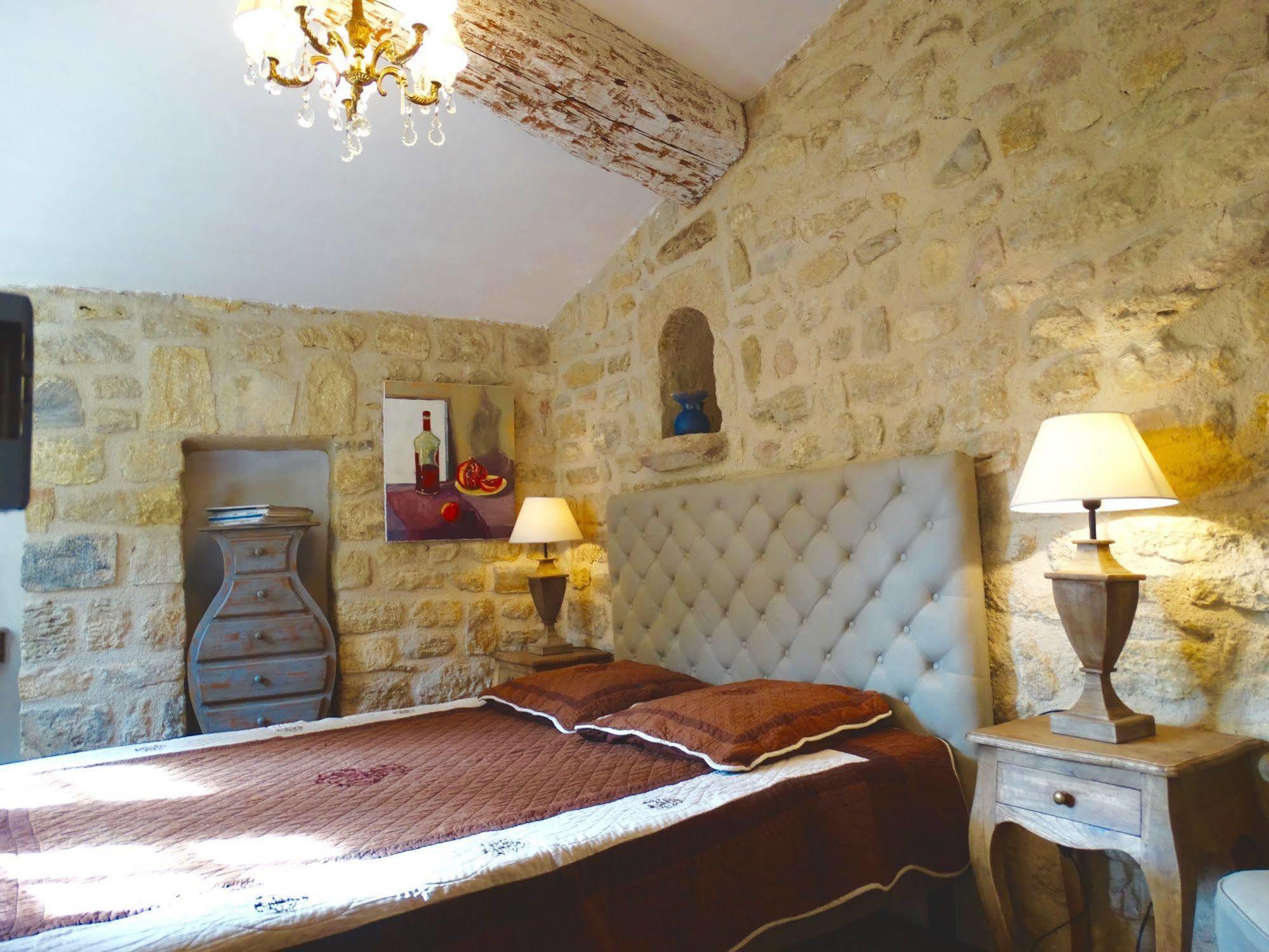 Un Patio En Luberon Bed & Breakfast Ansouis ภายนอก รูปภาพ